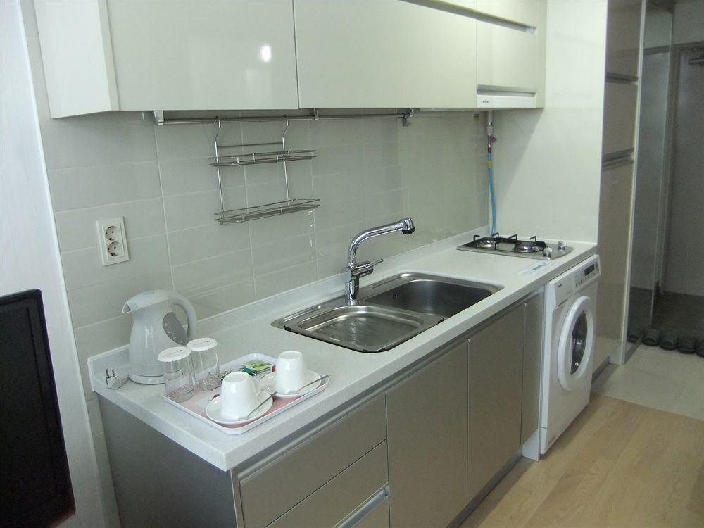 Residence & U Коян Экстерьер фото