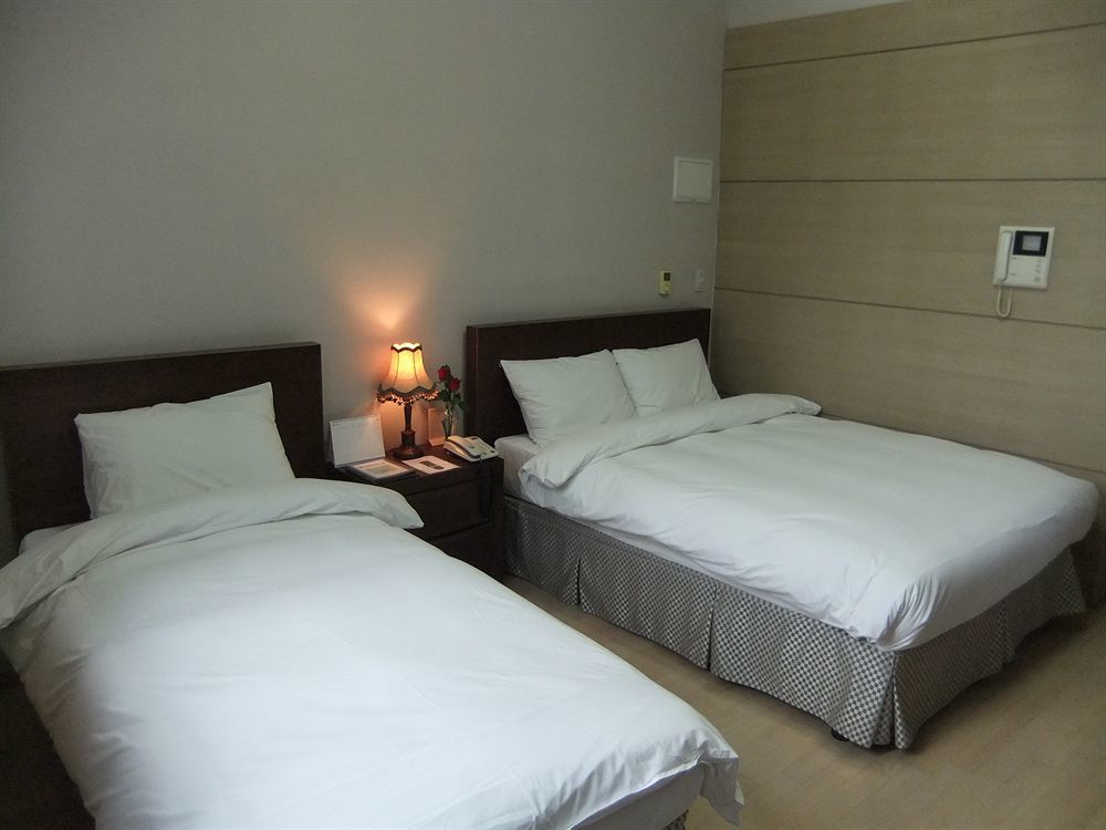 Residence & U Коян Экстерьер фото