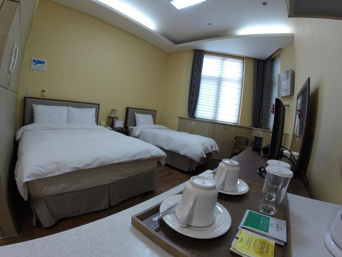 Residence & U Коян Экстерьер фото